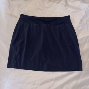 Athleta Women’s Lined Navy Skort 16” Size 10